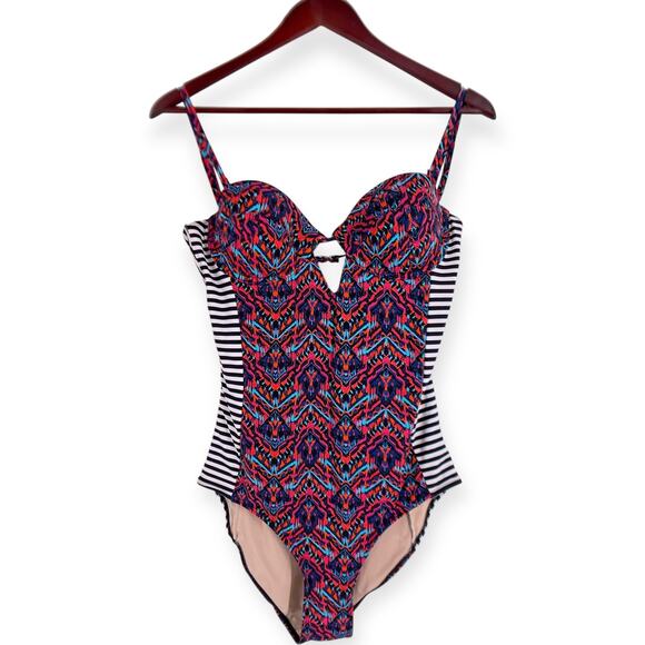 Tart Swimwear Collection Keyhole Cut Out Underwire Pushup Bra One Piece Swimsuit - Picture 1 of 13